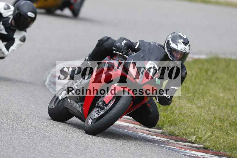 /14 25.04.2024 TZ Motorsport Training ADR/Gruppe gruen/21